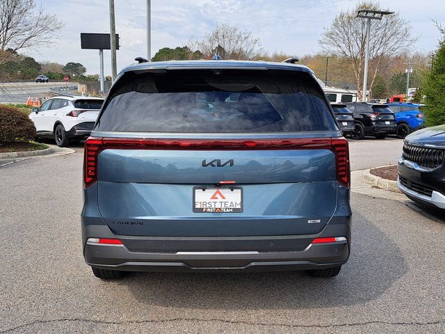 New 2026 Kia Carnival SX Prestige FWD image 5