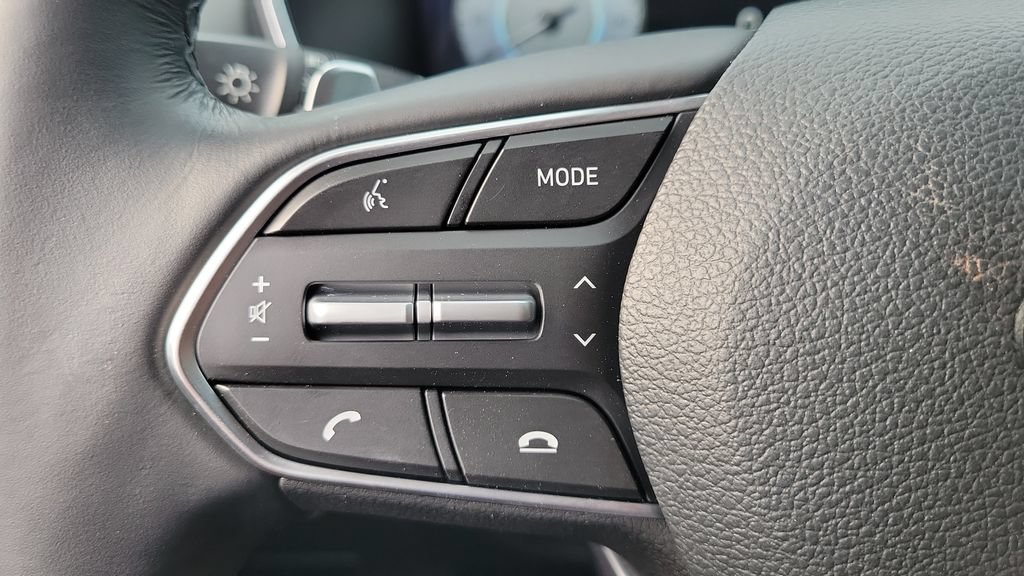 Certified 2023 Hyundai Santa Fe Limited FWD image 24