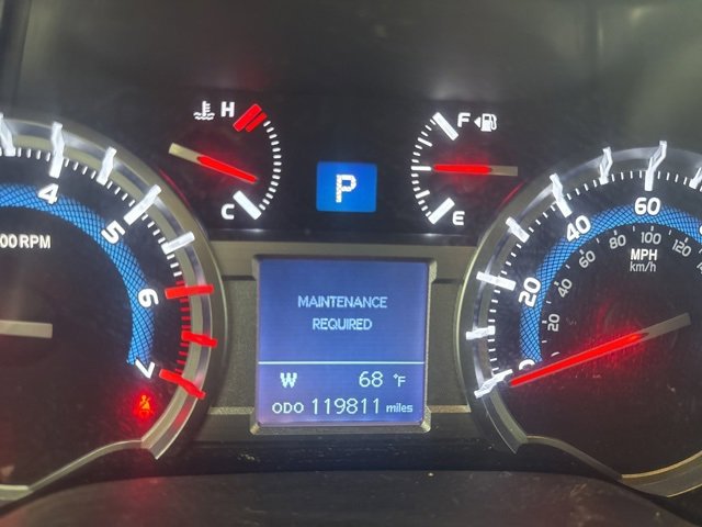 Used 2016 Toyota 4Runner Limited image 12