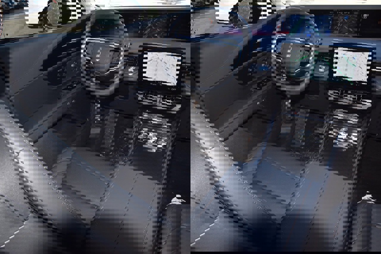 New 2026 Lincoln Nautilus Premier w/ Equipment Group 102A image 15