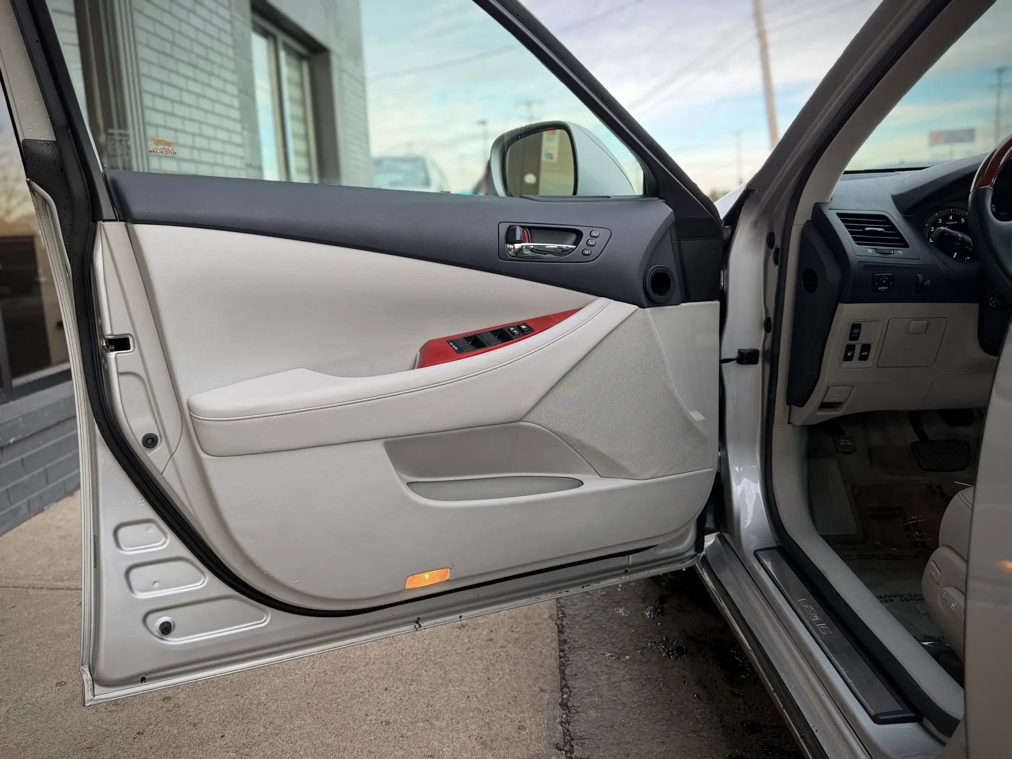 Used 2007 Lexus ES 350 image 7