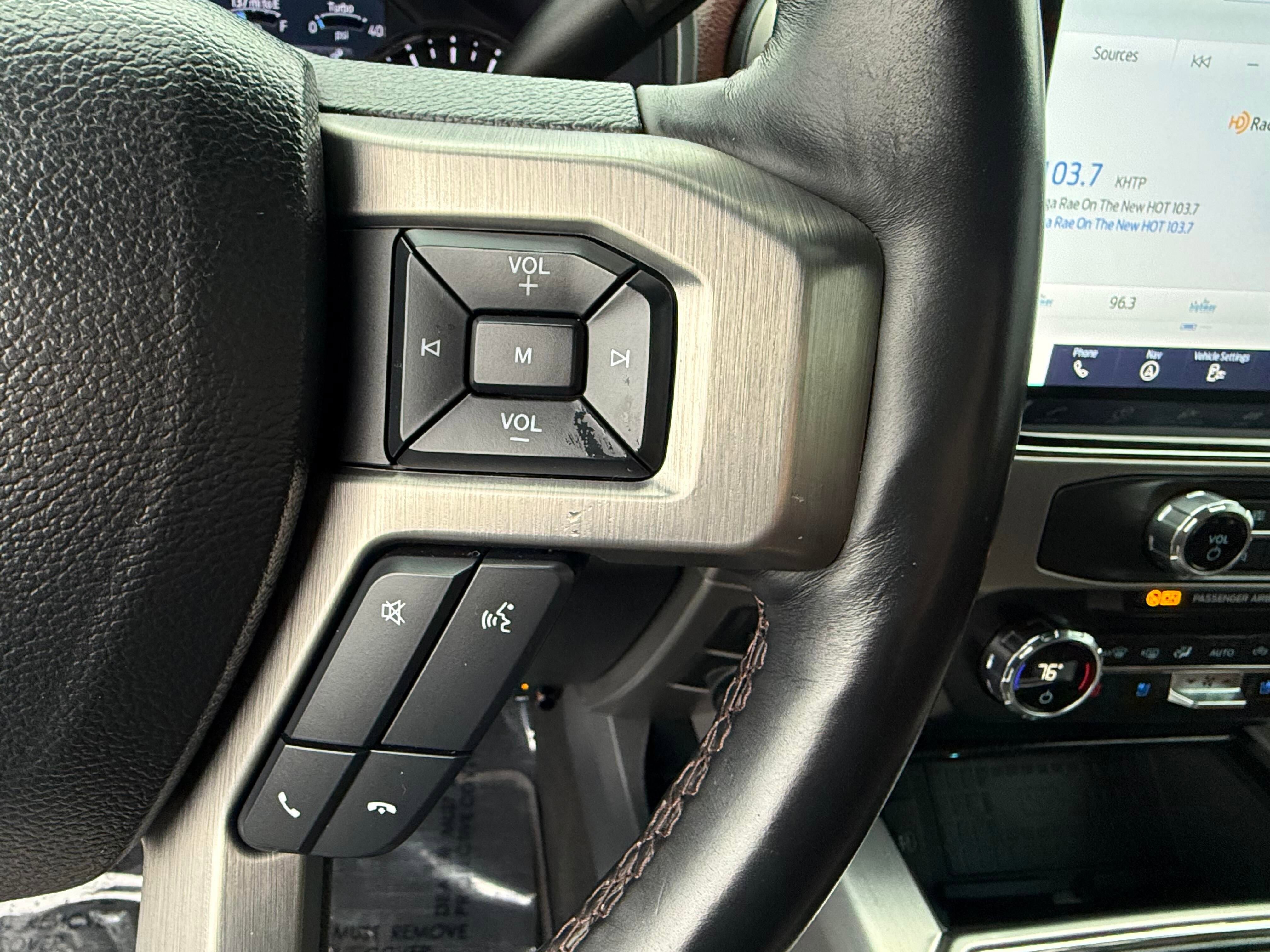 Used 2022 Ford F450 Platinum image 17