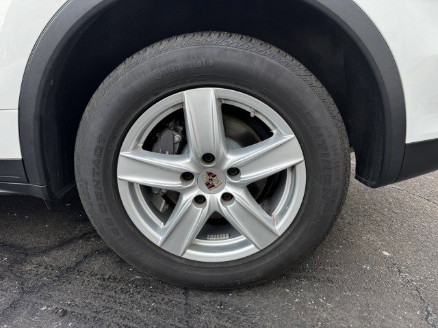 Used 2013 Porsche Cayenne image 36