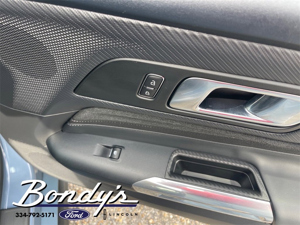 Used 2024 Ford Mustang Coupe image 23