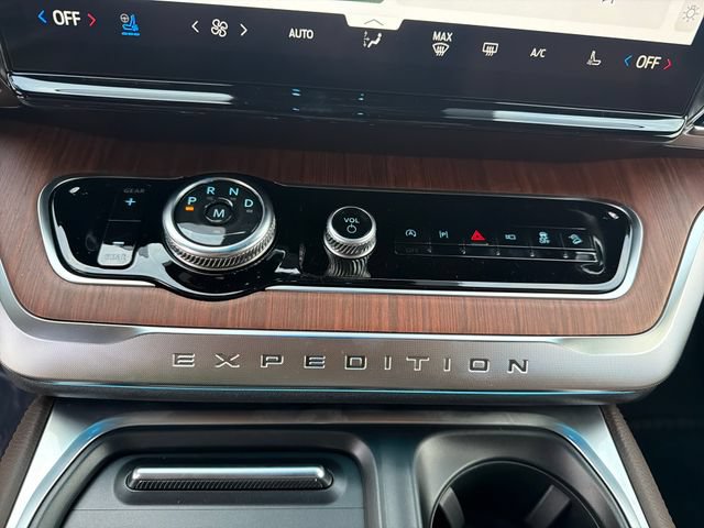 New 2027 Ford Expedition Max King Ranch AWD/4WD image 21