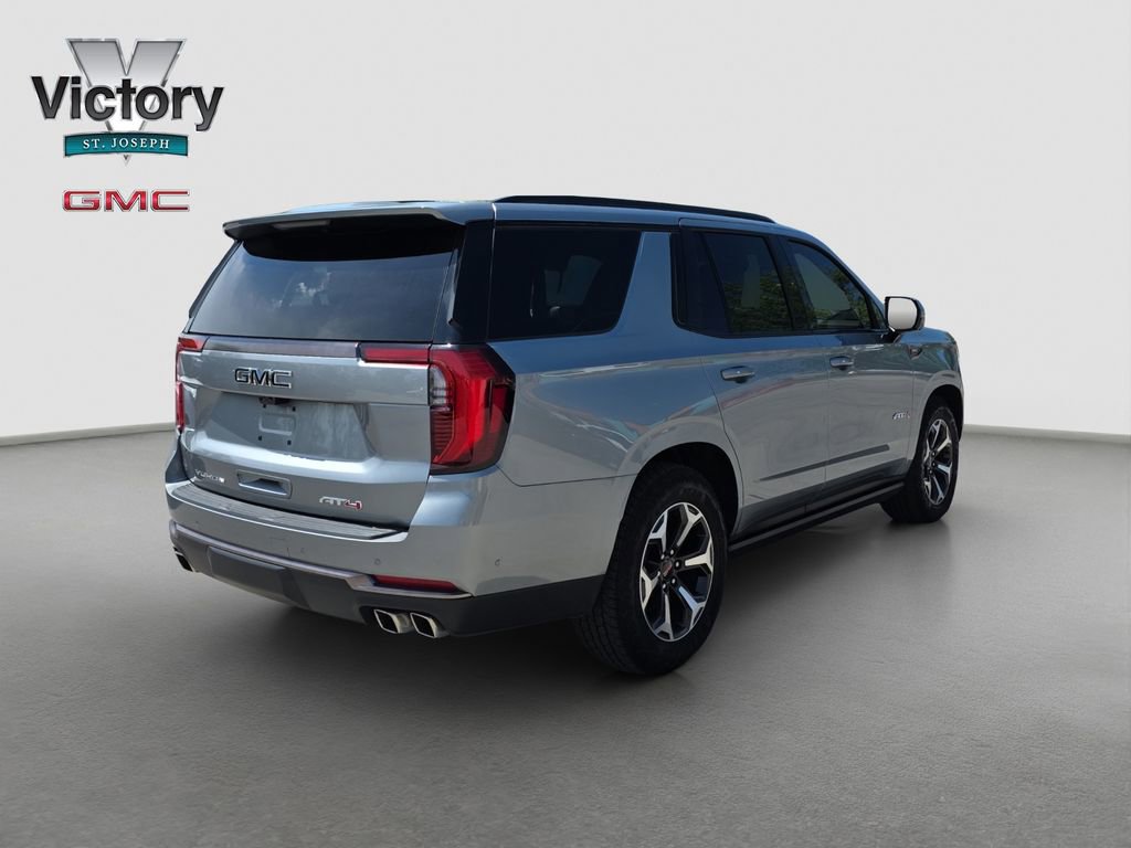 Used 2025 GMC Yukon AT4 Ultimate w/ LPO, Floor Liner Package AWD/4WD image 18