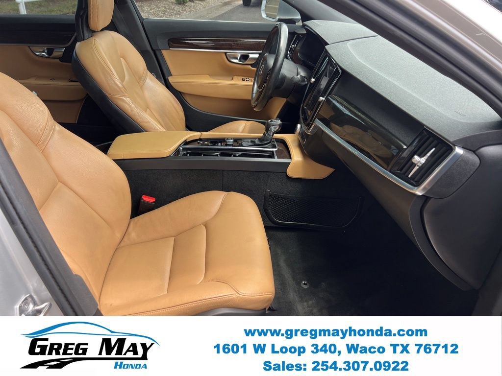 Used 2018 Volvo S90 T5 Momentum w/ Convenience Package FWD image 12