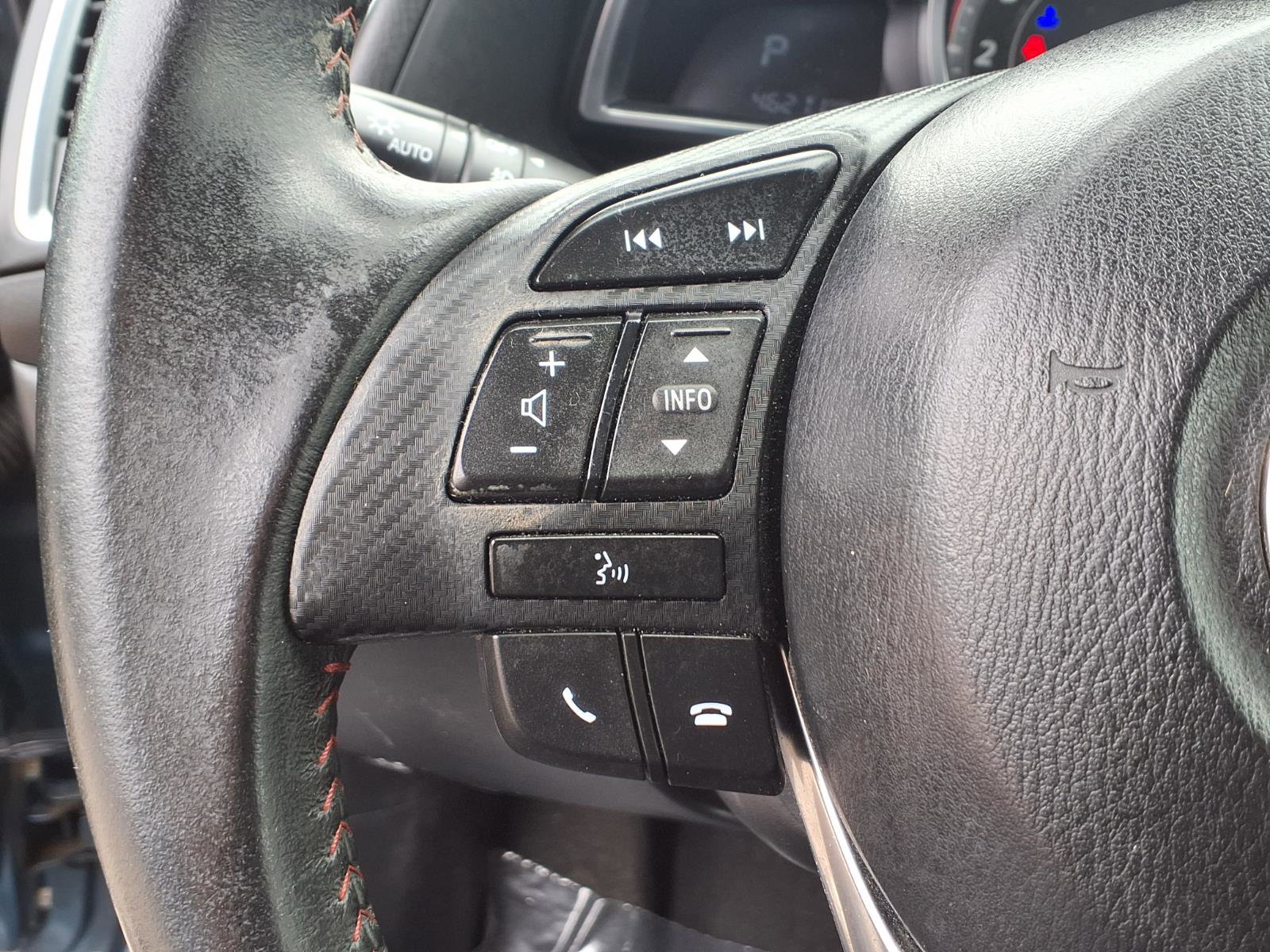 Used 2014 MAZDA MAZDA3 s Grand Touring image 20