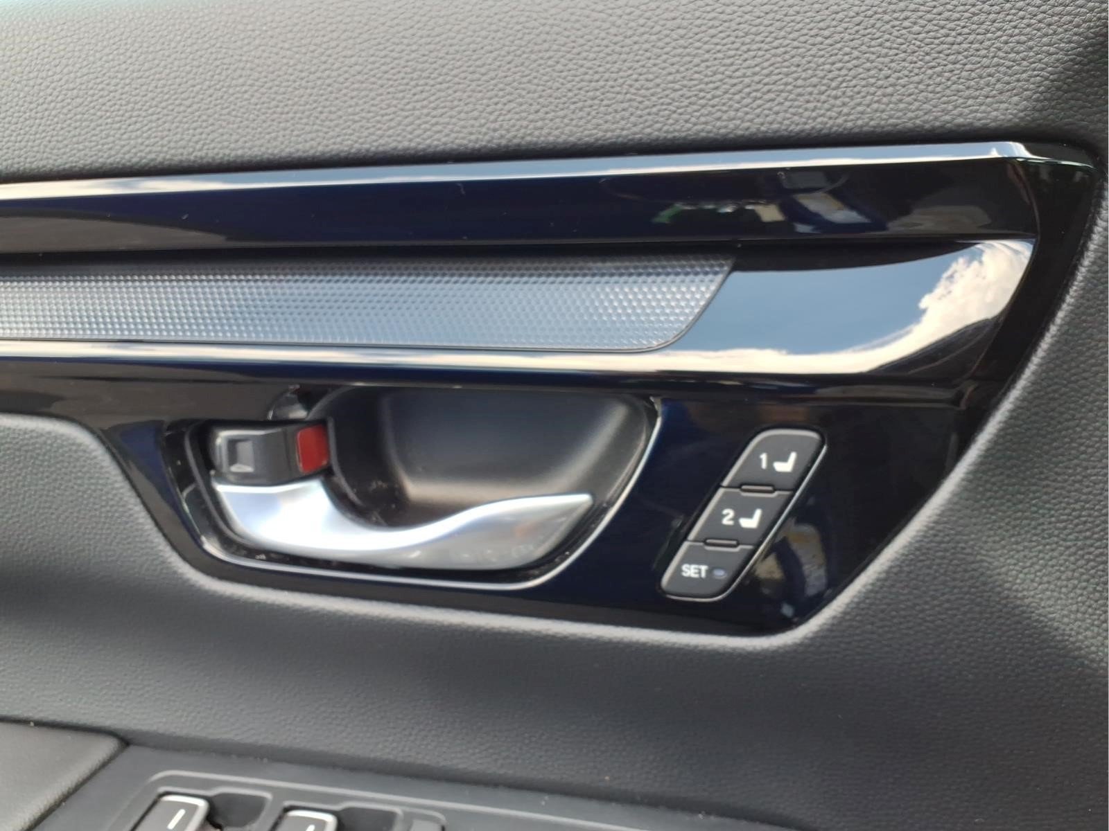Used 2024 Honda CR-V Sport Touring image 15
