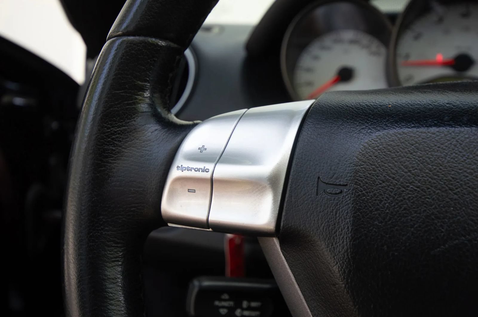 Used 2008 Porsche Boxster S RWD image 46