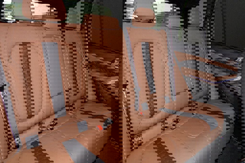 New 2026 BMW X5 M Competition w/ Executive Package image 36