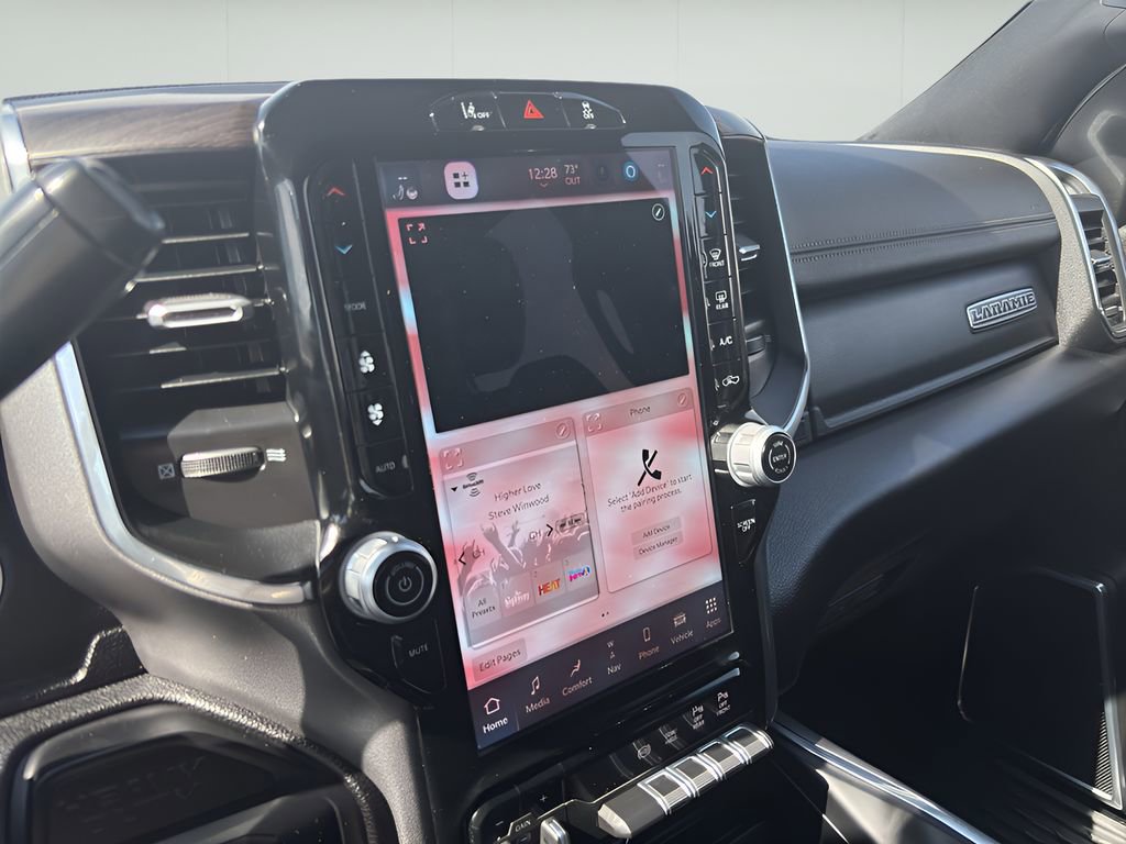 Used 2025 RAM 3500 Laramie image 25