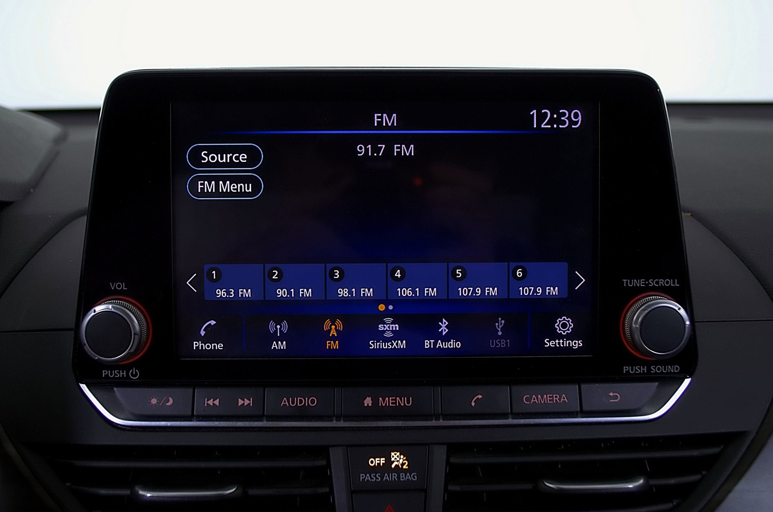 Used 2023 Nissan Altima 2.5 SV FWD image 25