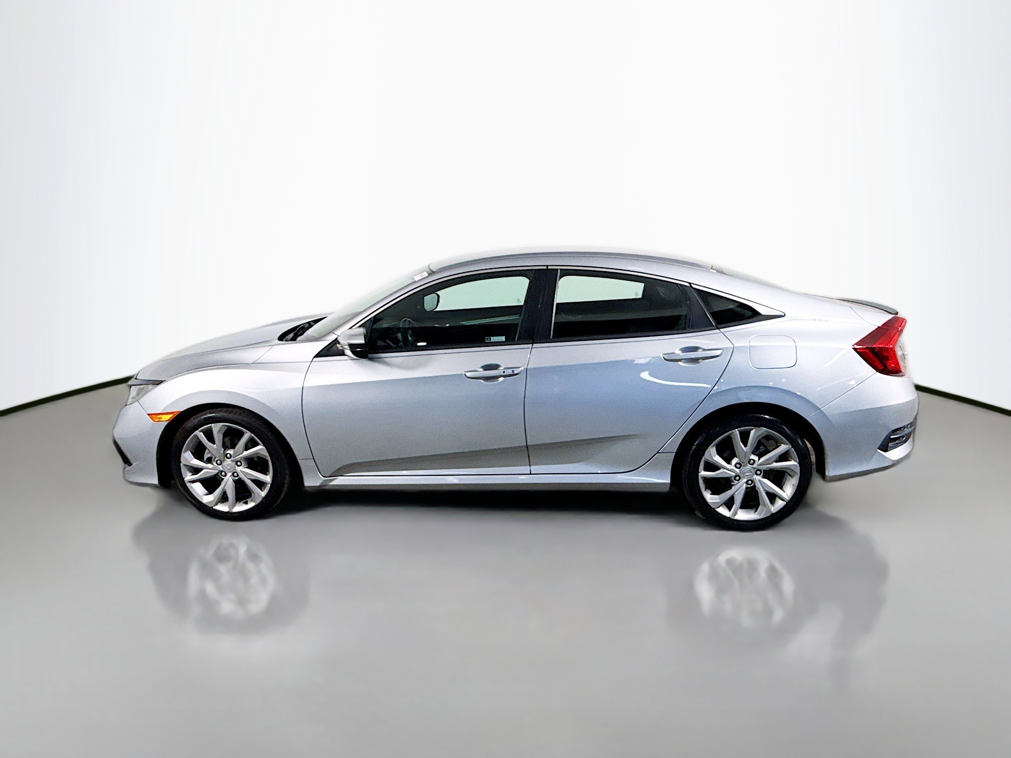 Used 2019 Honda Civic Sport image 6