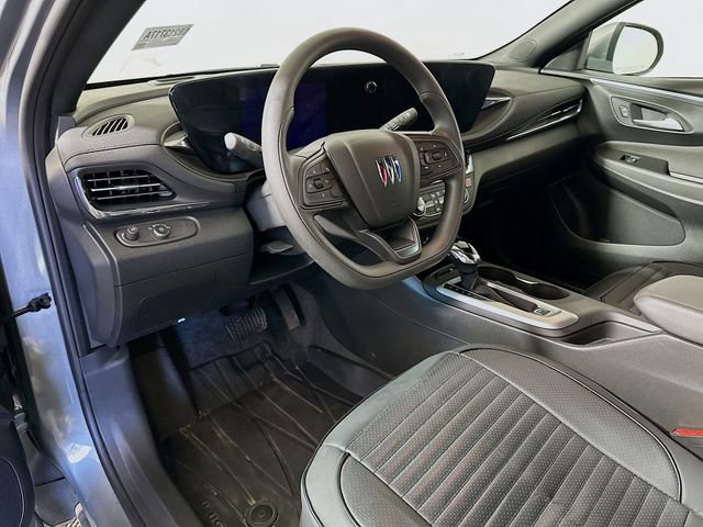 Used 2025 Buick Envista Preferred image 10