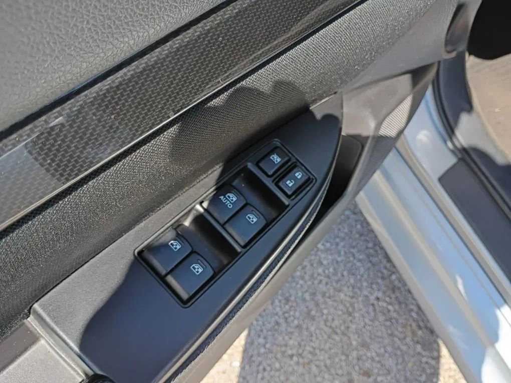 Used 2013 Subaru Legacy 2.5i Sport image 10