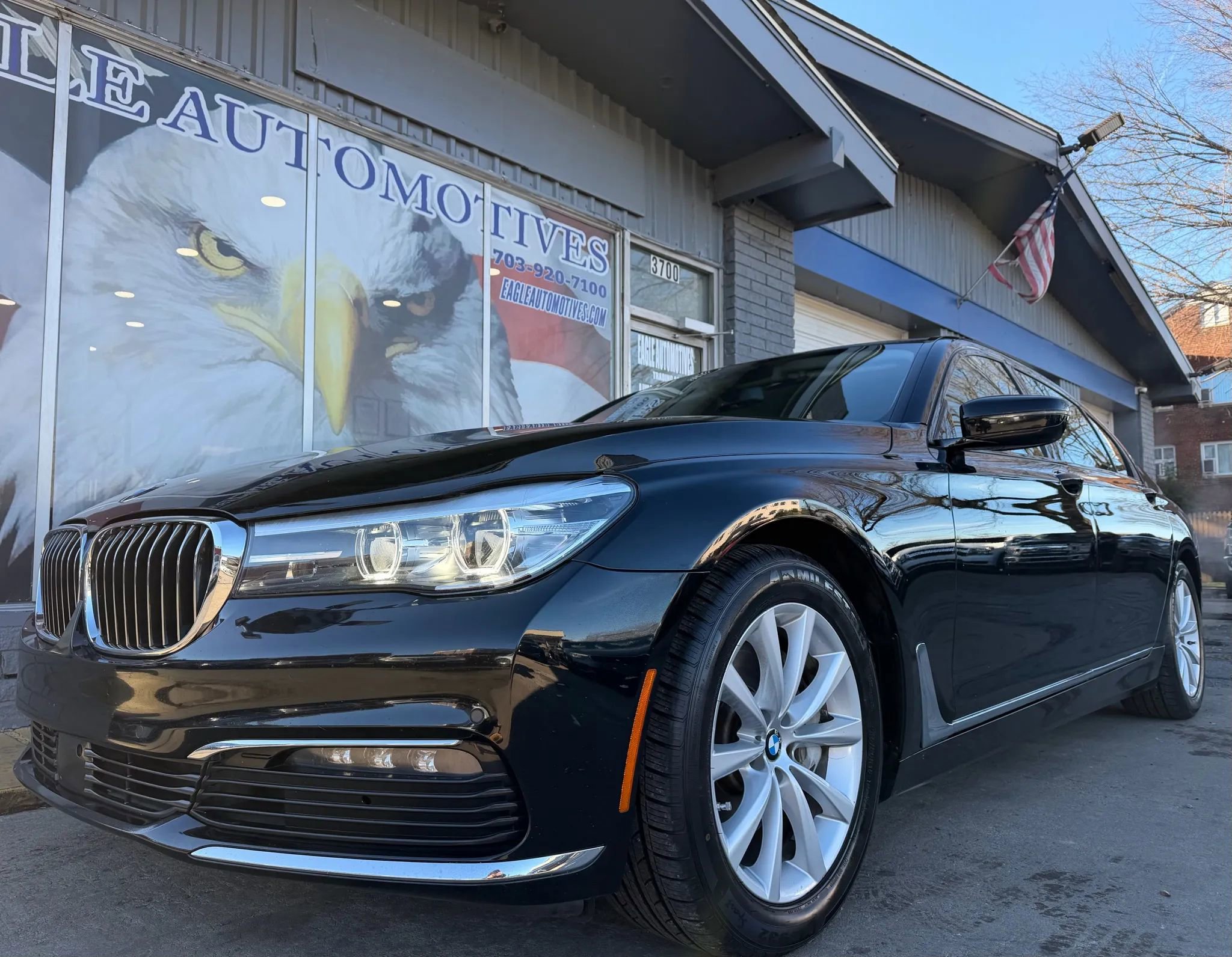 Used 2018 BMW 740i xDrive image 7