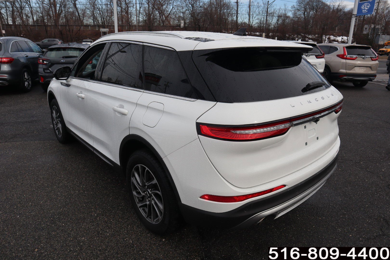 Used 2022 Lincoln Corsair AWD w/ Equipment Group 101A image 7