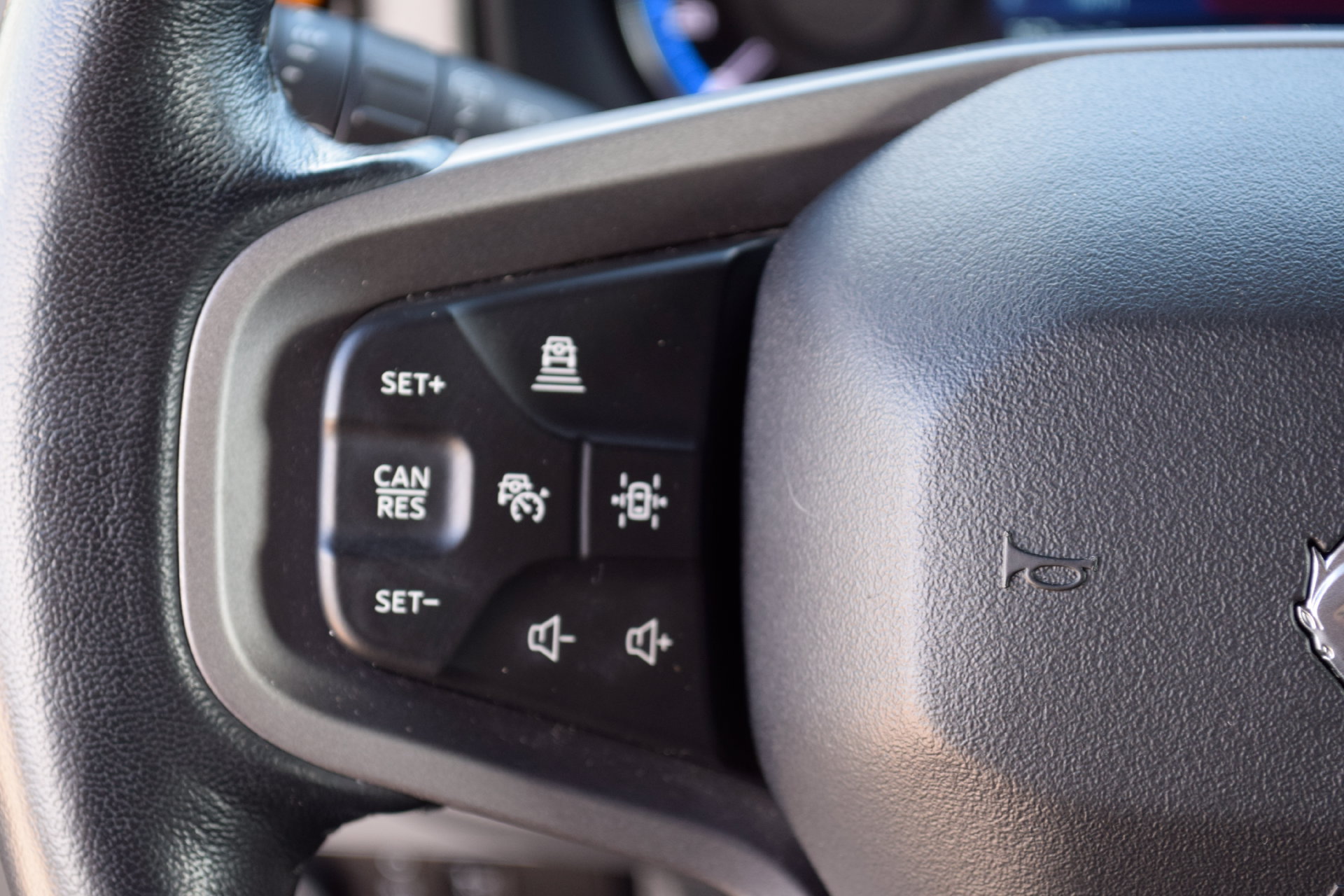 Used 2024 Ford Bronco Badlands AWD/4WD image 8