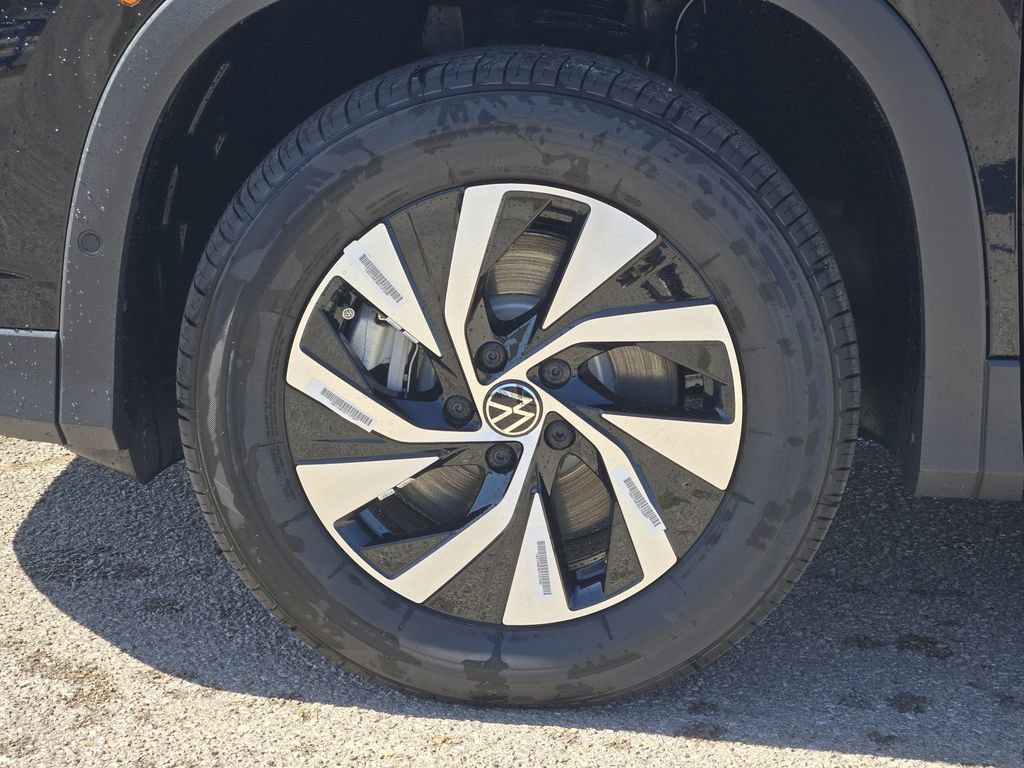 New 2026 Volkswagen Tiguan S image 9