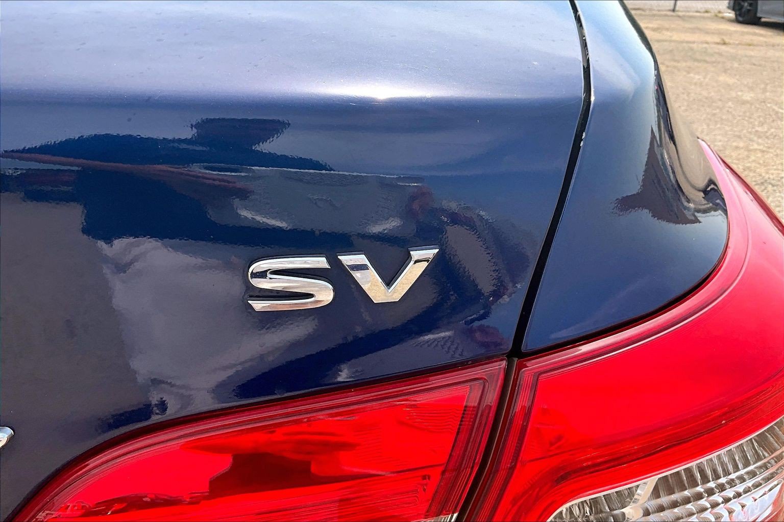 Used 2018 Nissan Sentra SV FWD image 8