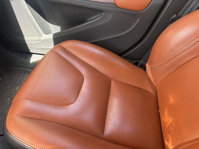 Used 2018 Volvo S60 T5 Inscription w/ Technology Package image 12