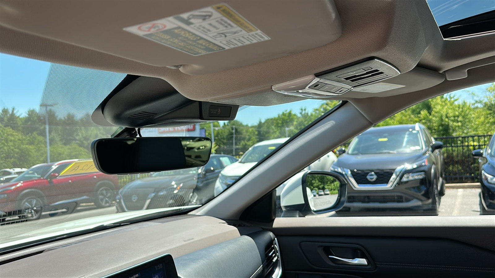 Certified 2023 Nissan Rogue SV w/ SV Premium B Package AWD/4WD image 22