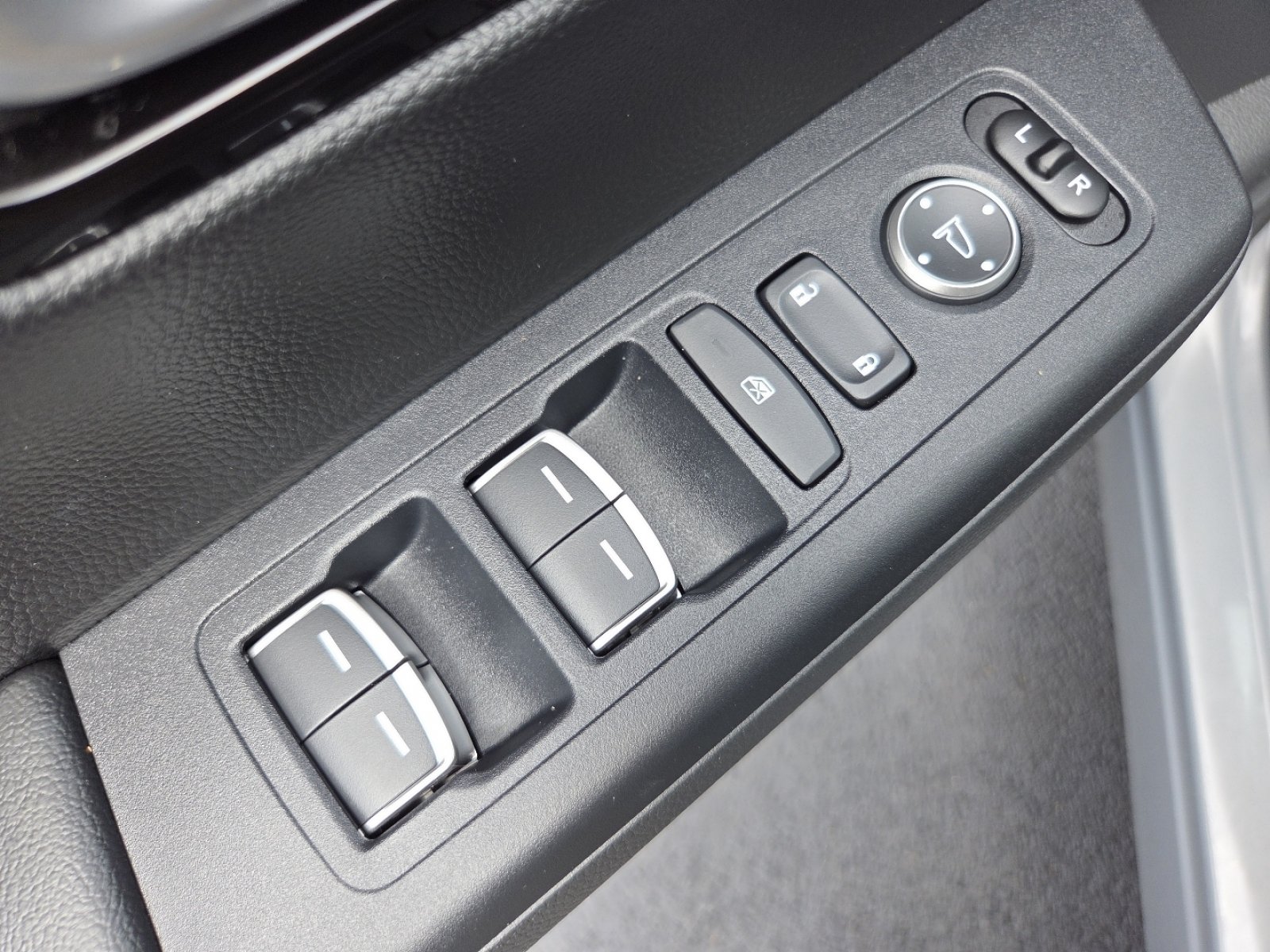 Certified 2024 Honda CR-V EX-L image 29