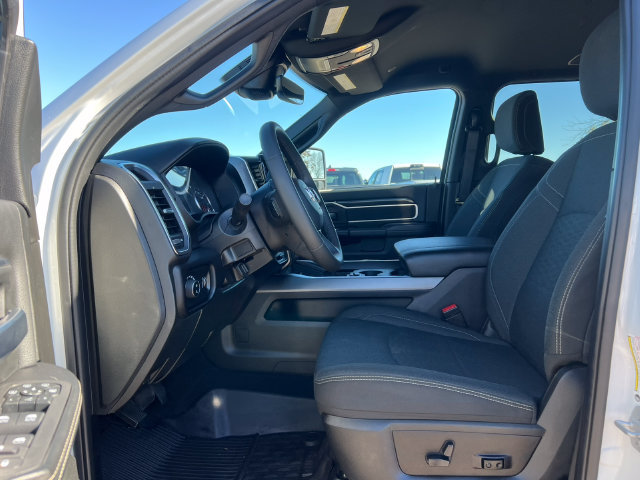 Used 2025 RAM 3500 Big Horn AWD/4WD image 4
