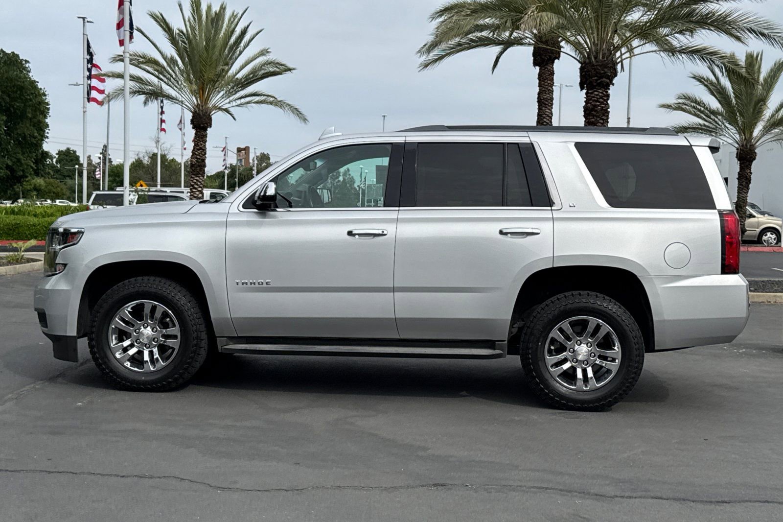 Used 2017 Chevrolet Tahoe LT image 6