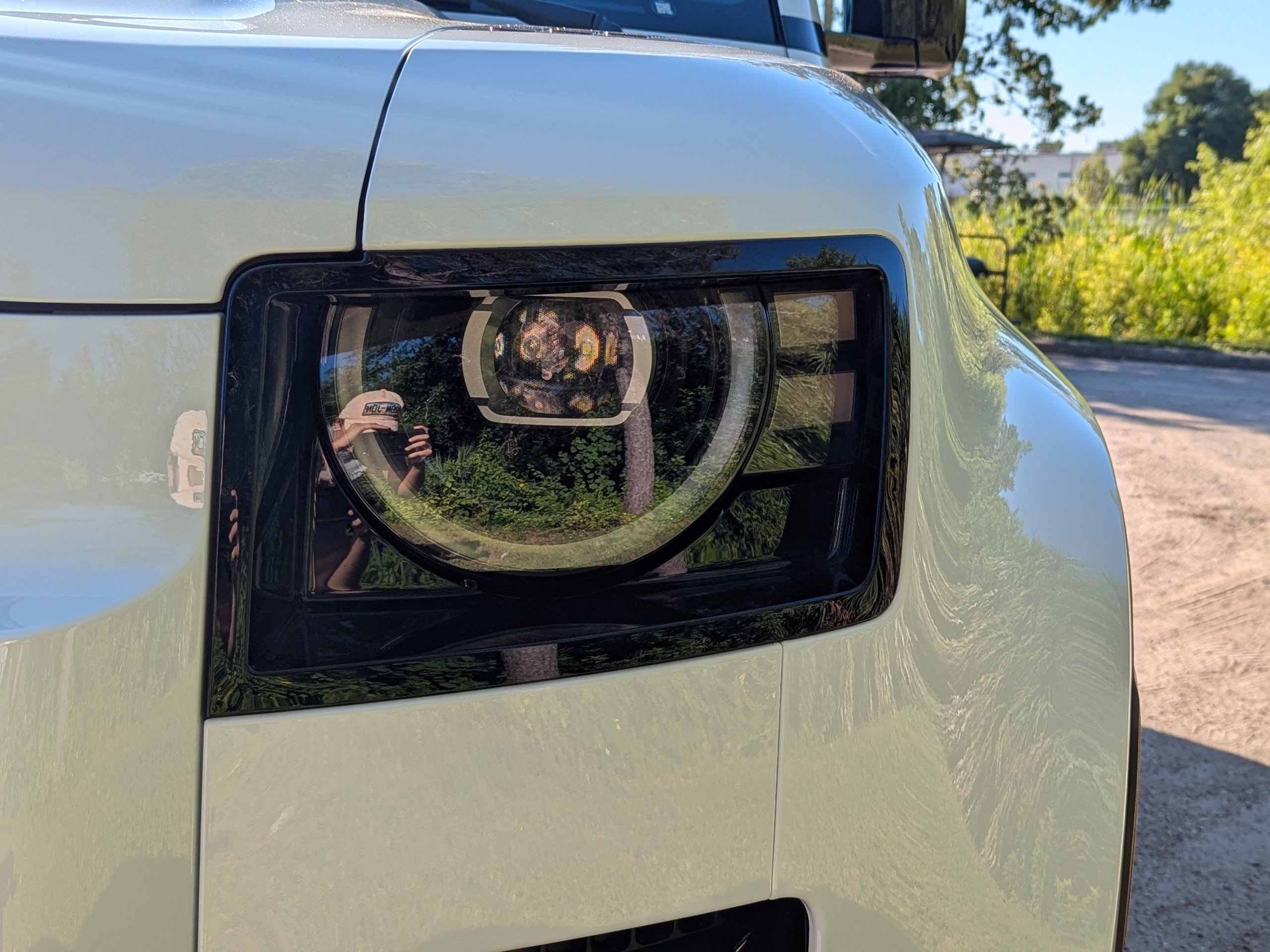 New 2026 Land Rover Defender 110 S image 9