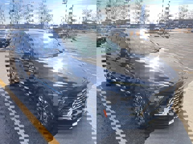 Certified 2025 Buick Envision Preferred