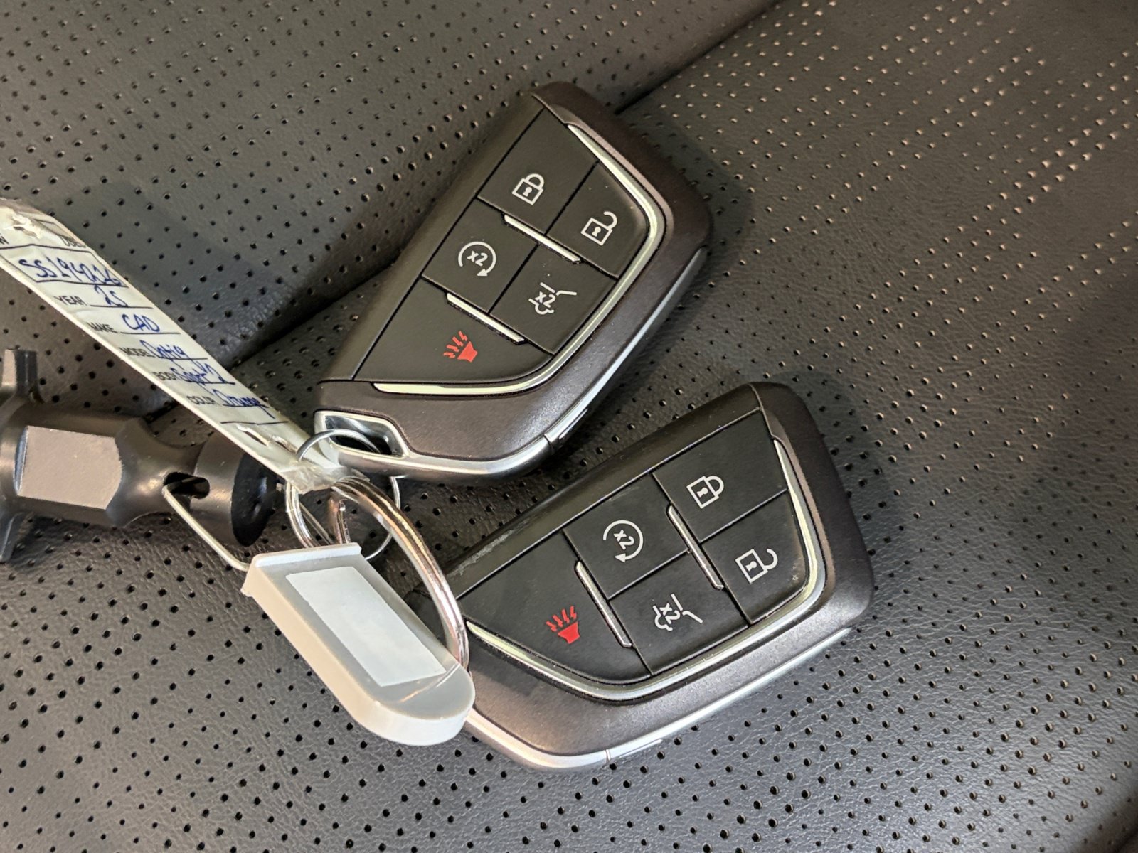 Used 2025 Cadillac Optiq Sport 2 AWD/4WD image 29
