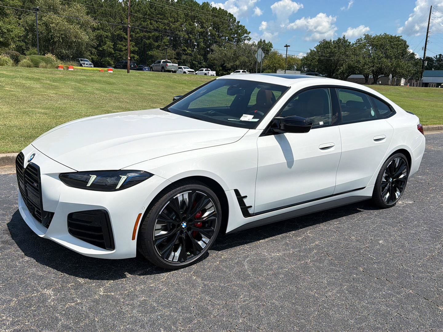 New 2026 BMW M440i w/ Premium Package RWD image 1