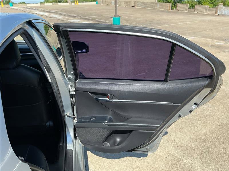 Used 2018 Toyota Camry SE FWD image 37