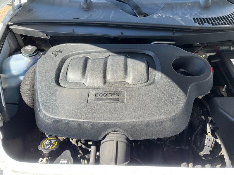 Used 2011 Chevrolet HHR LS FWD image 13