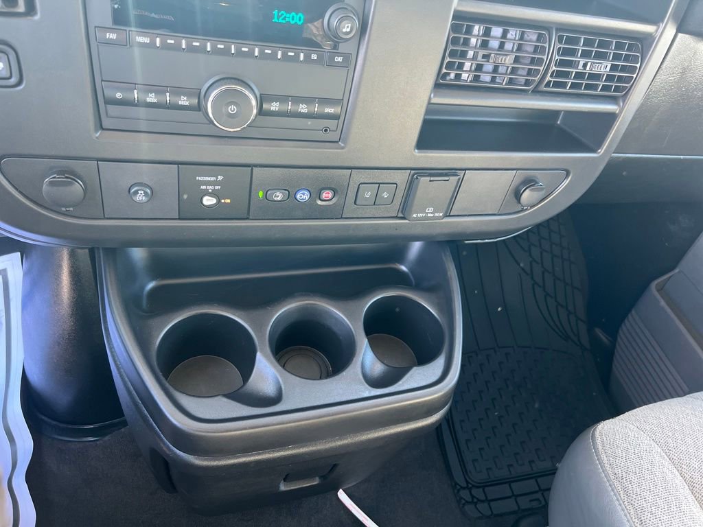 Used 2020 Chevrolet Express 3500 LT w/ LT Preferred Equipment Group image 22