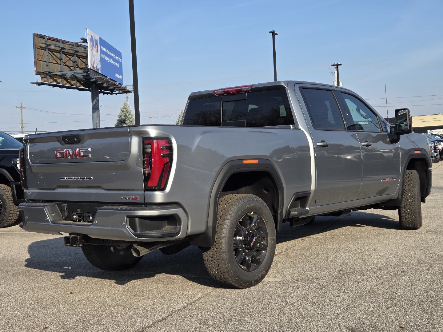 New 2026 GMC Sierra 2500 AT4 w/ AT4 Premium Plus Package AWD/4WD image 20