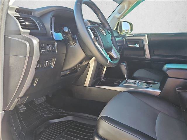 Used 2022 Toyota 4Runner SR5 Premium w/ Moonroof Package image 10