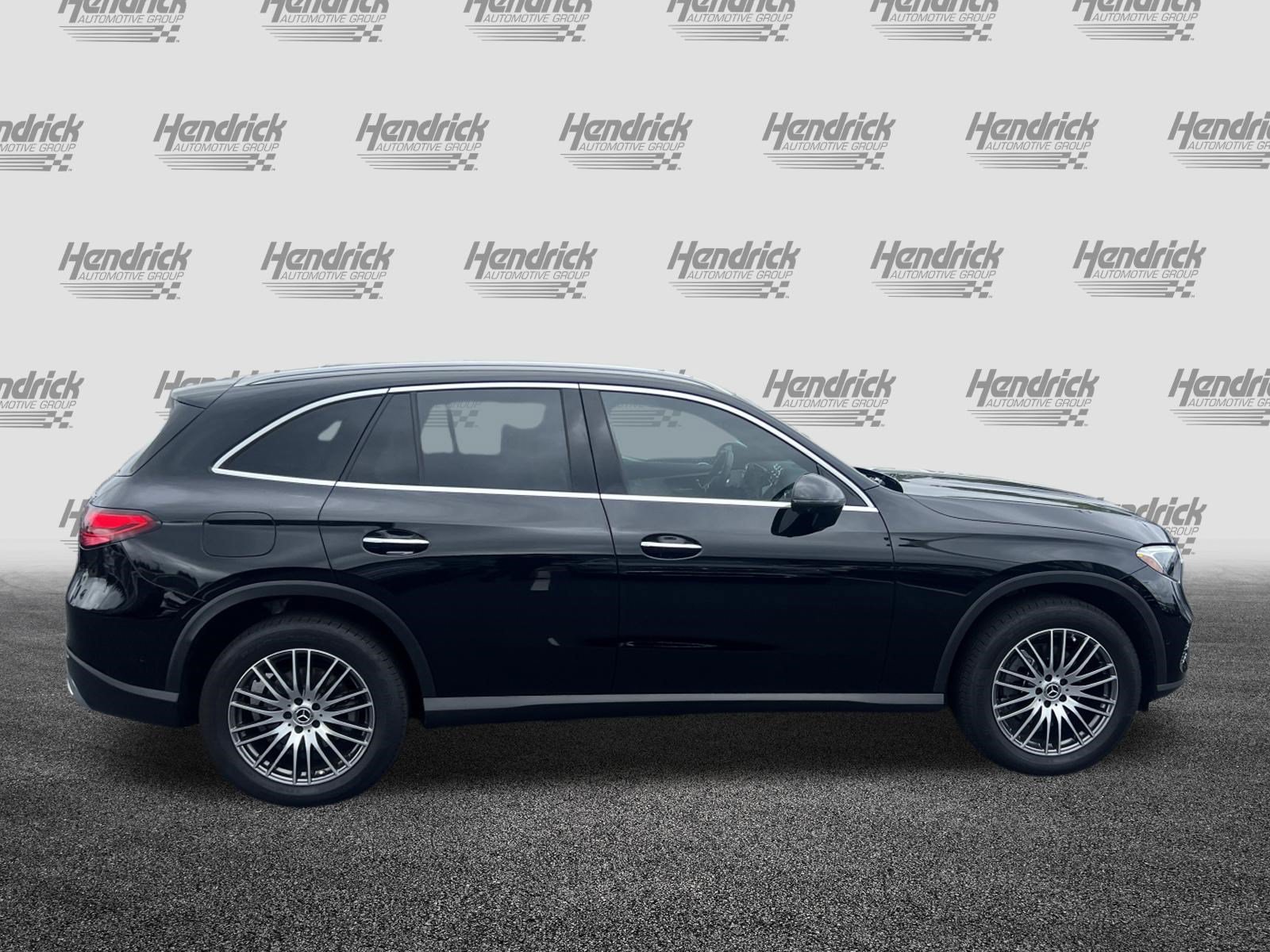Certified 2026 Mercedes-Benz GLC 300 4MATIC image 11