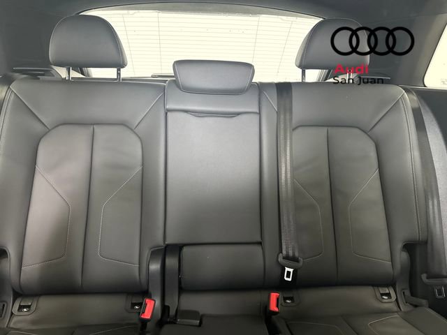 Used 2025 Audi Q3 2.0T Premium w/ Convenience Package image 15