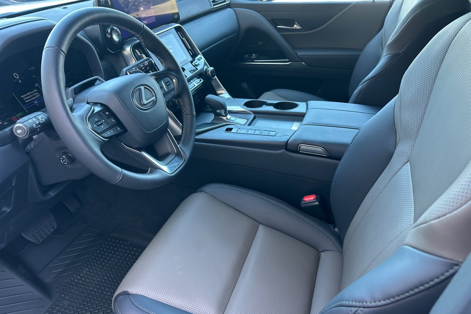 New 2026 Lexus LX 700h Overtrail AWD/4WD image 5
