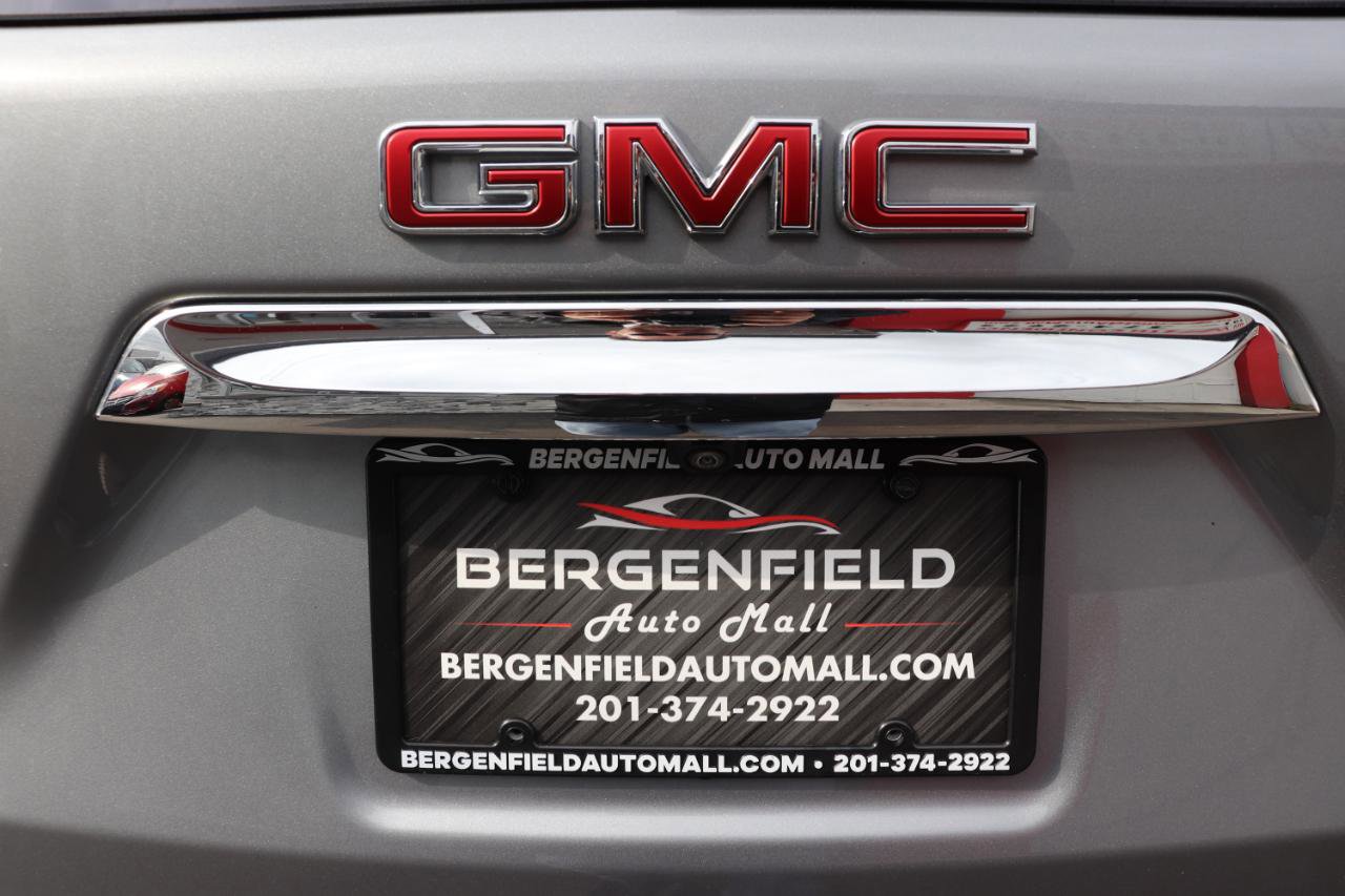 Used 2024 GMC Terrain SLT AWD/4WD image 61