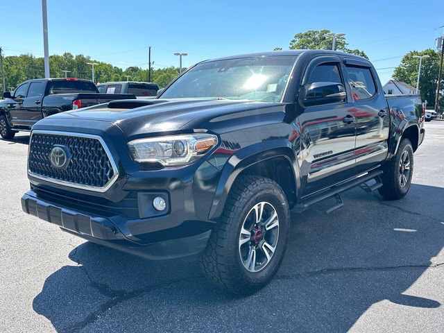 Used 2018 Toyota Tacoma TRD Sport w/ Technology Package AWD/4WD image 7