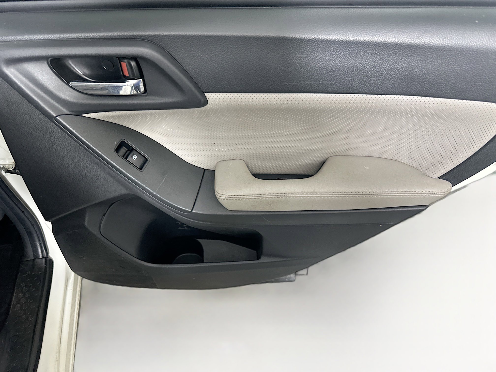 Used 2015 Subaru Forester 2.5i Limited w/ Popular Package #1 image 29