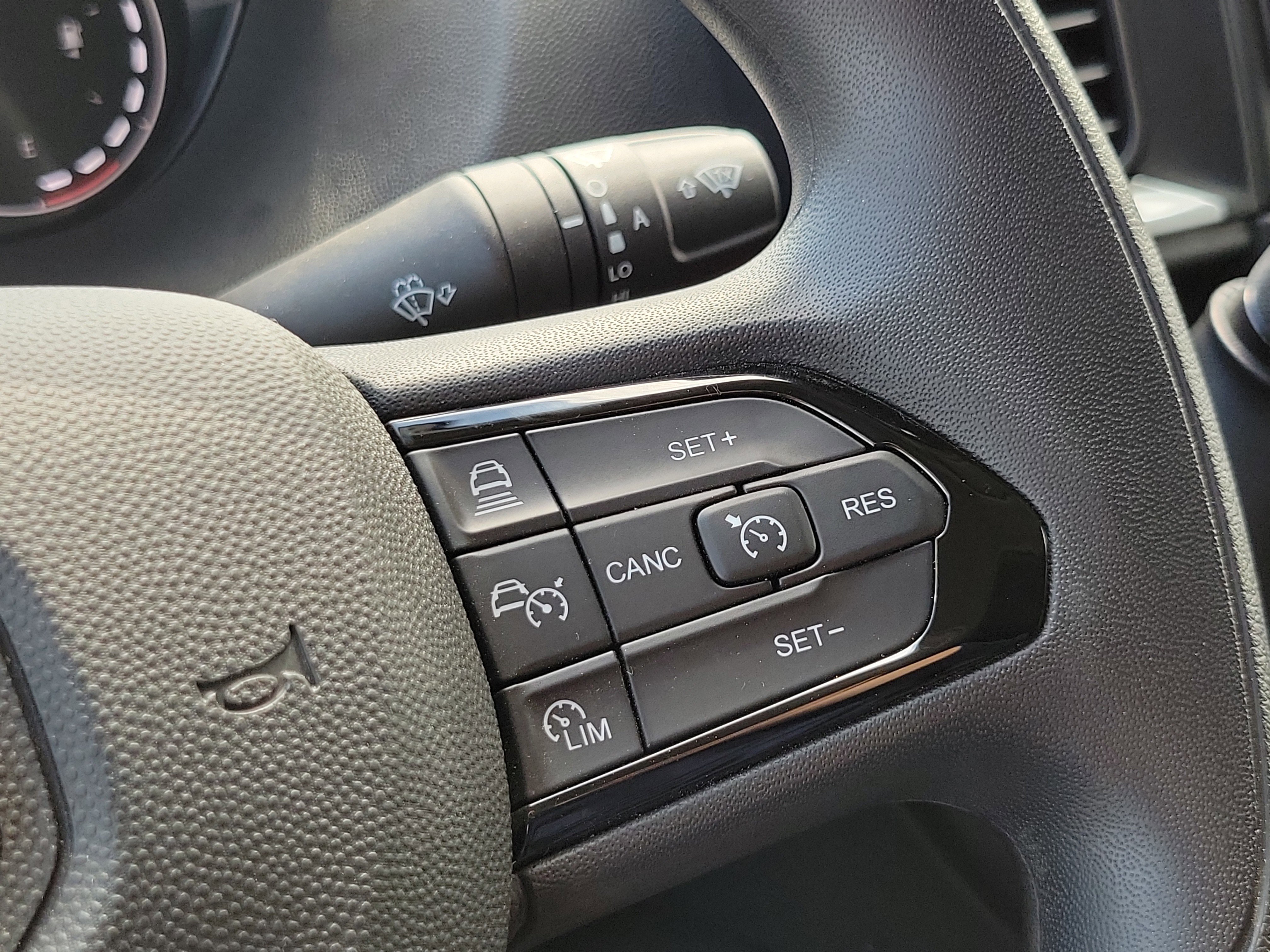 Used 2025 RAM ProMaster 3500 w/ Quick Order Package 22G SLT image 12