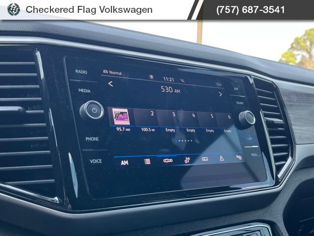 Used 2023 Volkswagen Atlas Cross Sport SE w/ Black Wheel Package image 38