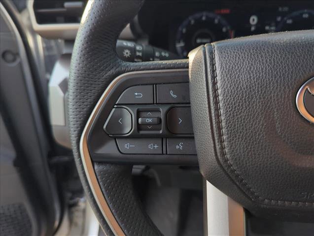 Used 2025 Toyota Tacoma TRD Sport RWD image 16