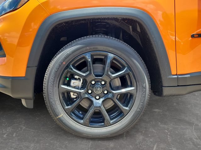 New 2026 Jeep Compass Latitude AWD/4WD image 9