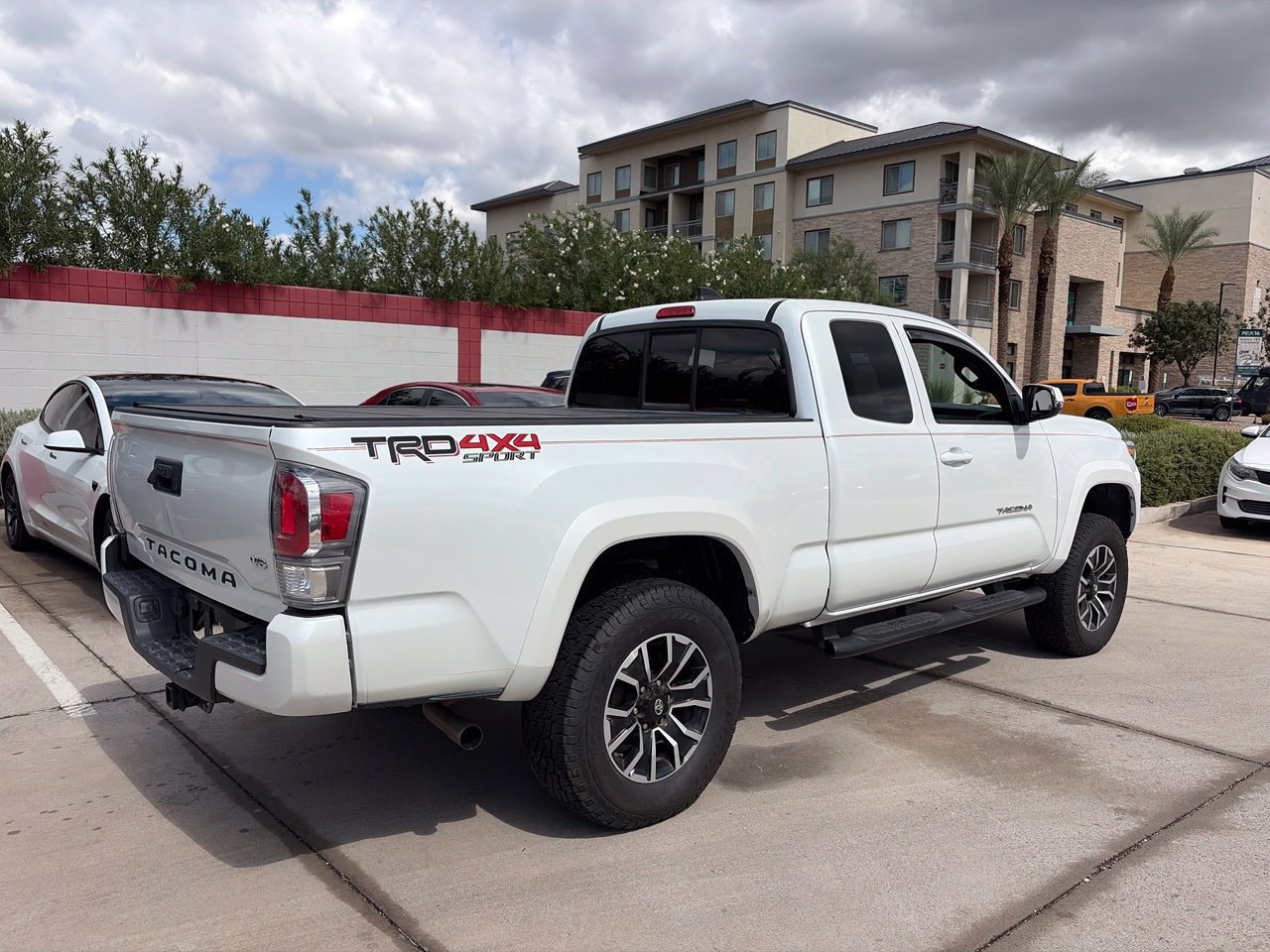 Used 2021 Toyota Tacoma TRD Sport AWD/4WD image 2